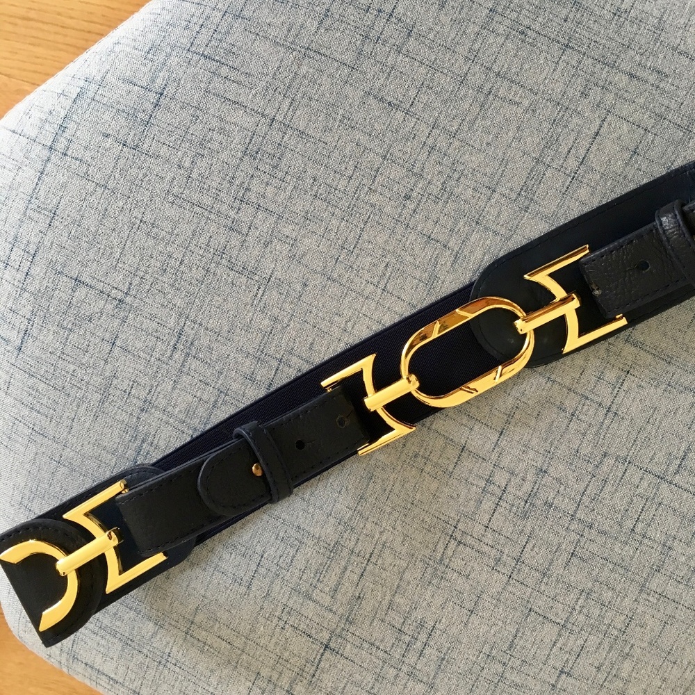 🚩SOLD🚩 💌3/$25 | Gold & Navy Blue Belt